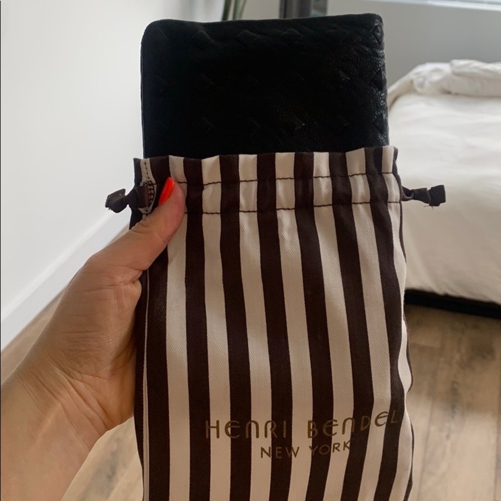 Henri bendel clutch